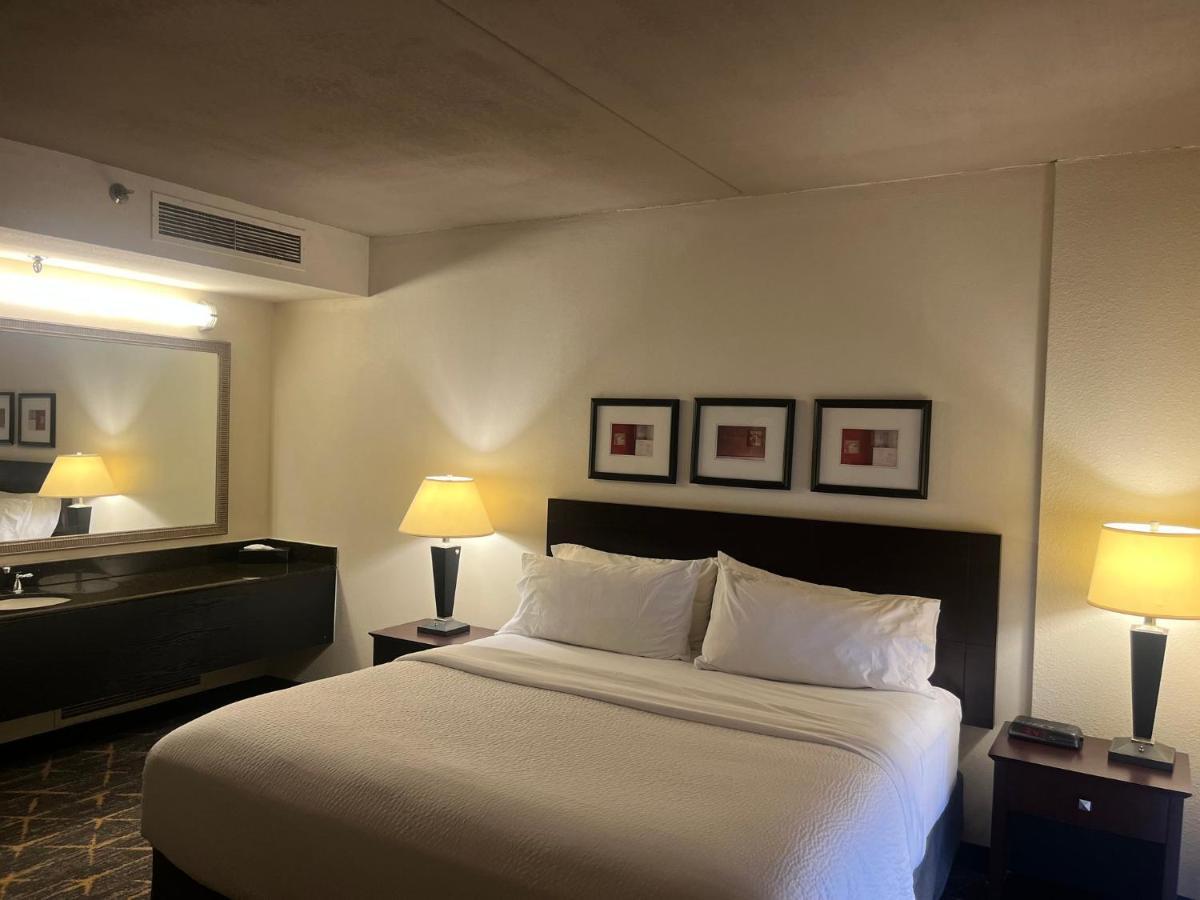 Holiday Inn Hotel & Suites Springfield, An Ihg Hotel Dış mekan fotoğraf